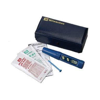 Milwaukee Waterproof pH Meter with carrying case and accessories